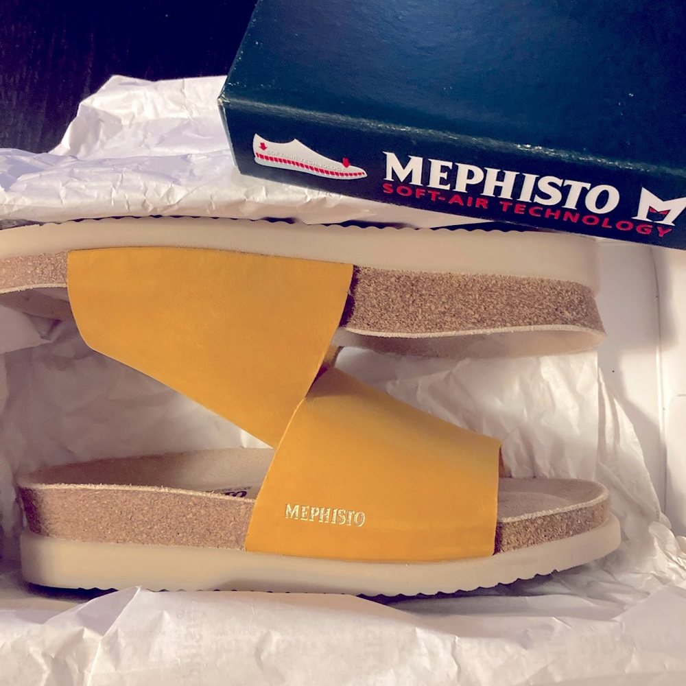 (BRAND NEW IN BOX)Wmns MEPHISTO Slides